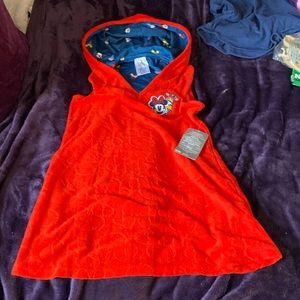 NWT Girl’s swimsuit cover up